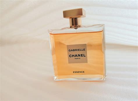 Gabrielle Chanel essence reviews